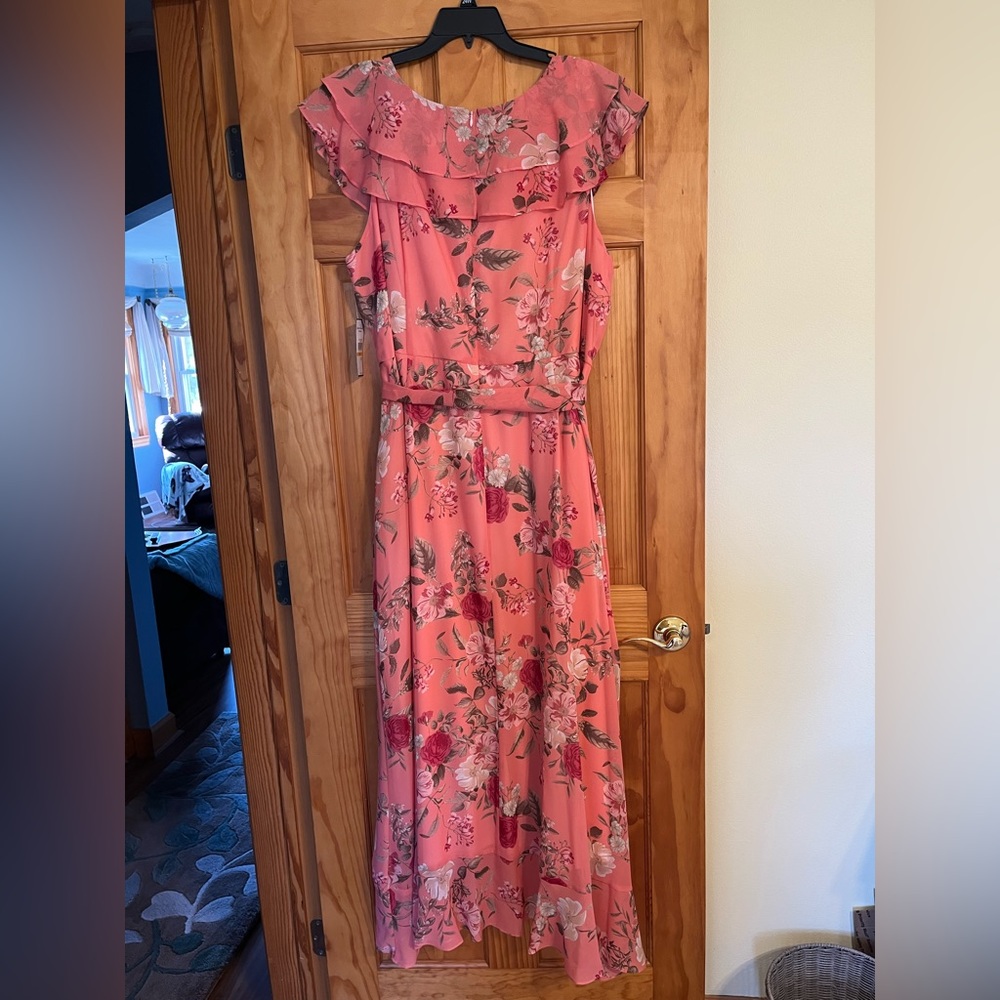 Jessica Howard dress